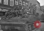 Immagine di La prima e la Nona Esercito Lippstadt Germania, 1945, secondo 19 filmato di repertorio 65675055128