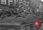 Immagine di La prima e la Nona Esercito Lippstadt Germania, 1945, secondo 24 filmato di repertorio 65675055128