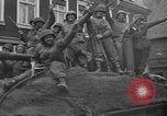 Immagine di La prima e la Nona Esercito Lippstadt Germania, 1945, secondo 34 filmato di repertorio 65675055128