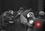 Image esclaves allemand Lippstadt Allemagne, 1945, de la seconde 5 séquences d'archives historiques vidéo 65675055129