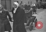 Image esclaves allemand Lippstadt Allemagne, 1945, de la seconde 17 séquences d'archives historiques vidéo 65675055129