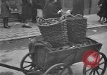 Image esclaves allemand Lippstadt Allemagne, 1945, de la seconde 19 séquences d'archives historiques vidéo 65675055129