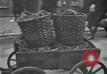 Image esclaves allemand Lippstadt Allemagne, 1945, de la seconde 20 séquences d'archives historiques vidéo 65675055129
