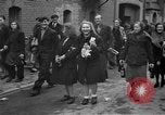 Image esclaves allemand Lippstadt Allemagne, 1945, de la seconde 23 séquences d'archives historiques vidéo 65675055129