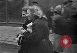 Image esclaves allemand Lippstadt Allemagne, 1945, de la seconde 28 séquences d'archives historiques vidéo 65675055129