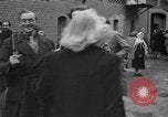 Image esclaves allemand Lippstadt Allemagne, 1945, de la seconde 29 séquences d'archives historiques vidéo 65675055129