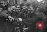 Image esclaves allemand Lippstadt Allemagne, 1945, de la seconde 56 séquences d'archives historiques vidéo 65675055129