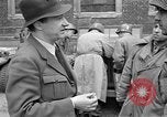 Standbild 5 Armored Division Dulmen Deutschland, 1945, aus Sekunde 47 historischem Filmmaterial Videoclip 65675055130