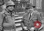Standbild 5 Armored Division Dulmen Deutschland, 1945, aus Sekunde 52 historischem Filmmaterial Videoclip 65675055130