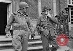 Standbild 5 Armored Division Dulmen Deutschland, 1945, aus Sekunde 61 historischem Filmmaterial Videoclip 65675055130