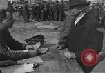 Immagine di Interrogazione dei civili tedeschi Schweinfurt Germania, 1945, secondo 18 filmato di repertorio 65675055134