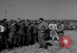 Standbild Deutscher junge Soldaten verhört Zweiten Weltkrieg Schweinfurt Deutschland, 1945, aus Sekunde 4 historischem Filmmaterial Videoclip 65675055135