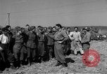 Standbild Deutscher junge Soldaten verhört Zweiten Weltkrieg Schweinfurt Deutschland, 1945, aus Sekunde 6 historischem Filmmaterial Videoclip 65675055135