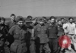 Standbild Deutscher junge Soldaten verhört Zweiten Weltkrieg Schweinfurt Deutschland, 1945, aus Sekunde 14 historischem Filmmaterial Videoclip 65675055135