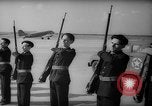 Standbild französischen Heimkehrer Paris Frankreich, 1945, aus Sekunde 23 historischem Filmmaterial Videoclip 65675055142