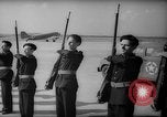 Standbild französischen Heimkehrer Paris Frankreich, 1945, aus Sekunde 24 historischem Filmmaterial Videoclip 65675055142