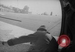 Standbild französischen Heimkehrer Paris Frankreich, 1945, aus Sekunde 45 historischem Filmmaterial Videoclip 65675055142