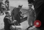 Standbild französischen Heimkehrer Paris Frankreich, 1945, aus Sekunde 59 historischem Filmmaterial Videoclip 65675055142