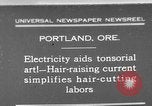 Standbild Haare schneiden Limousine Portland Oregon USA, 1931, aus Sekunde 1 historischem Filmmaterial Videoclip 65675055144