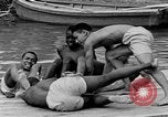 Standbild Wohlhabende amerikanische Männer im exklusiven Club Cocolobo Cay Florida USA, 1931, aus Sekunde 37 historischem Filmmaterial Videoclip 65675055150