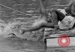 Standbild Wohlhabende amerikanische Männer im exklusiven Club Cocolobo Cay Florida USA, 1931, aus Sekunde 48 historischem Filmmaterial Videoclip 65675055150