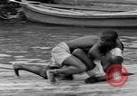 Standbild Wohlhabende amerikanische Männer im exklusiven Club Cocolobo Cay Florida USA, 1931, aus Sekunde 56 historischem Filmmaterial Videoclip 65675055150