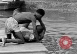 Standbild Wohlhabende amerikanische Männer im exklusiven Club Cocolobo Cay Florida USA, 1931, aus Sekunde 60 historischem Filmmaterial Videoclip 65675055150
