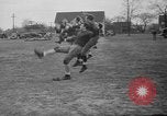 Immagine di American football giocatori South Bend Indiana USA, 1935, secondo 10 filmato di repertorio 65675055158