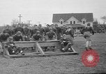 Immagine di American football giocatori South Bend Indiana USA, 1935, secondo 26 filmato di repertorio 65675055158