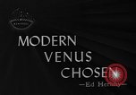 Standbild Grayce Reilly gekrönte "Miss Venus" Moderne Coney Island New York USA, 1939, aus Sekunde 4 historischem Filmmaterial Videoclip 65675055163