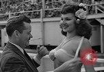 Standbild Grayce Reilly gekrönte "Miss Venus" Moderne Coney Island New York USA, 1939, aus Sekunde 28 historischem Filmmaterial Videoclip 65675055163
