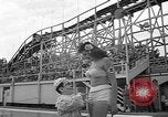 Standbild Grayce Reilly gekrönte "Miss Venus" Moderne Coney Island New York USA, 1939, aus Sekunde 36 historischem Filmmaterial Videoclip 65675055163
