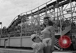 Standbild Grayce Reilly gekrönte "Miss Venus" Moderne Coney Island New York USA, 1939, aus Sekunde 39 historischem Filmmaterial Videoclip 65675055163