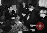 Immagine di Konrad Adenauer Tokyo Giappone, 1960, secondo 21 filmato di repertorio 65675055172