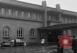 Immagine di Konrad Adenauer Tokyo Giappone, 1960, secondo 37 filmato di repertorio 65675055172