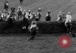 Immagine di Merryman II corsa di cavalli L'Aintree England Regno Unito, 1960, secondo 62 filmato di repertorio 65675055174