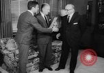 Standbild Milton Rackmil New York United States USA, 1960, aus Sekunde 9 historischem Filmmaterial Videoclip 65675055183