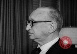 Standbild Milton Rackmil New York United States USA, 1960, aus Sekunde 22 historischem Filmmaterial Videoclip 65675055183