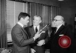 Standbild Milton Rackmil New York United States USA, 1960, aus Sekunde 25 historischem Filmmaterial Videoclip 65675055183