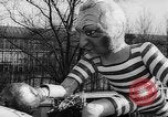 Standbild Bildnisse Deutschland, 1961, aus Sekunde 58 historischem Filmmaterial Videoclip 65675055189