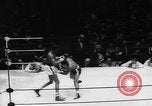 Standbild Ray Patterson New York City USA, 1961, aus Sekunde 61 historischem Filmmaterial Videoclip 65675055190