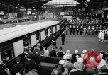 Immagine di Queen Elizabeth Londra Inghilterra Regno Unito, 1963, secondo 7 filmato di repertorio 65675055204