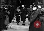 Standbild Hochzeit von Prinz Sigvard von Schweden London England Vereinigtes Königreich, 1934, aus Sekunde 6 historischem Filmmaterial Videoclip 65675055209