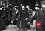 Standbild Hochzeit von Prinz Sigvard von Schweden London England Vereinigtes Königreich, 1934, aus Sekunde 9 historischem Filmmaterial Videoclip 65675055209