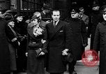 Standbild Hochzeit von Prinz Sigvard von Schweden London England Vereinigtes Königreich, 1934, aus Sekunde 12 historischem Filmmaterial Videoclip 65675055209