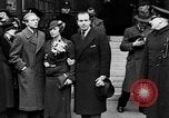 Standbild Hochzeit von Prinz Sigvard von Schweden London England Vereinigtes Königreich, 1934, aus Sekunde 16 historischem Filmmaterial Videoclip 65675055209