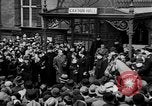 Standbild Hochzeit von Prinz Sigvard von Schweden London England Vereinigtes Königreich, 1934, aus Sekunde 19 historischem Filmmaterial Videoclip 65675055209