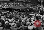 Standbild Hochzeit von Prinz Sigvard von Schweden London England Vereinigtes Königreich, 1934, aus Sekunde 35 historischem Filmmaterial Videoclip 65675055209
