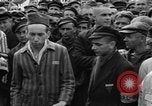 Image interview de prisonniers Dachau Allemagne, 1945, de la seconde 32 séquences d'archives historiques vidéo 65675055225