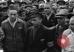 Image interview de prisonniers Dachau Allemagne, 1945, de la seconde 11 séquences d'archives historiques vidéo 65675055226